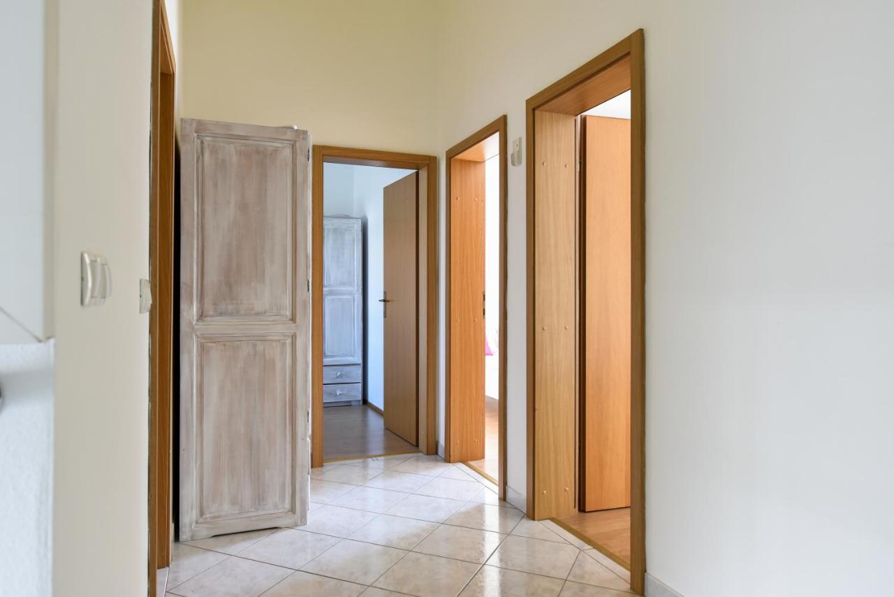 Apartments Krepo Vir Luaran gambar