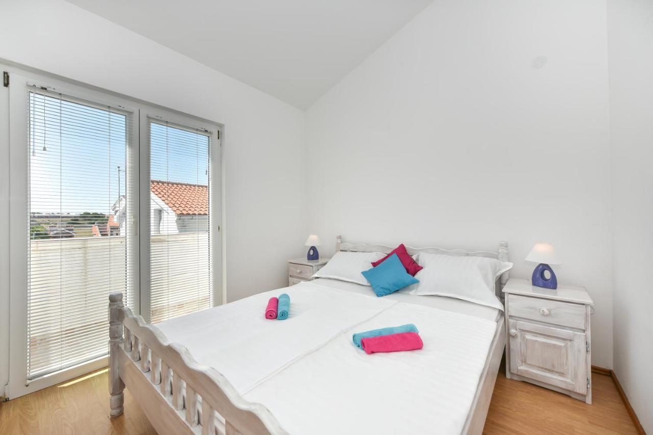 Apartments Krepo Vir Luaran gambar