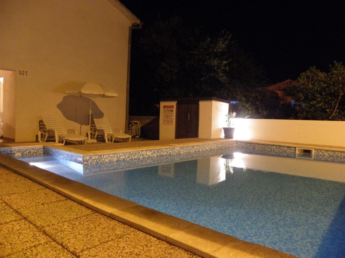 Apartments Krepo Vir Luaran gambar