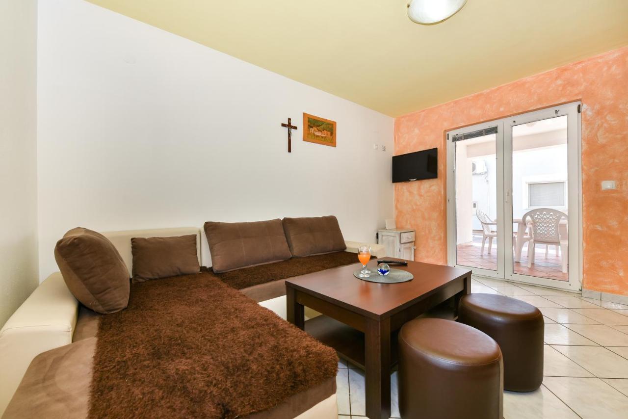 Apartments Krepo Vir Luaran gambar