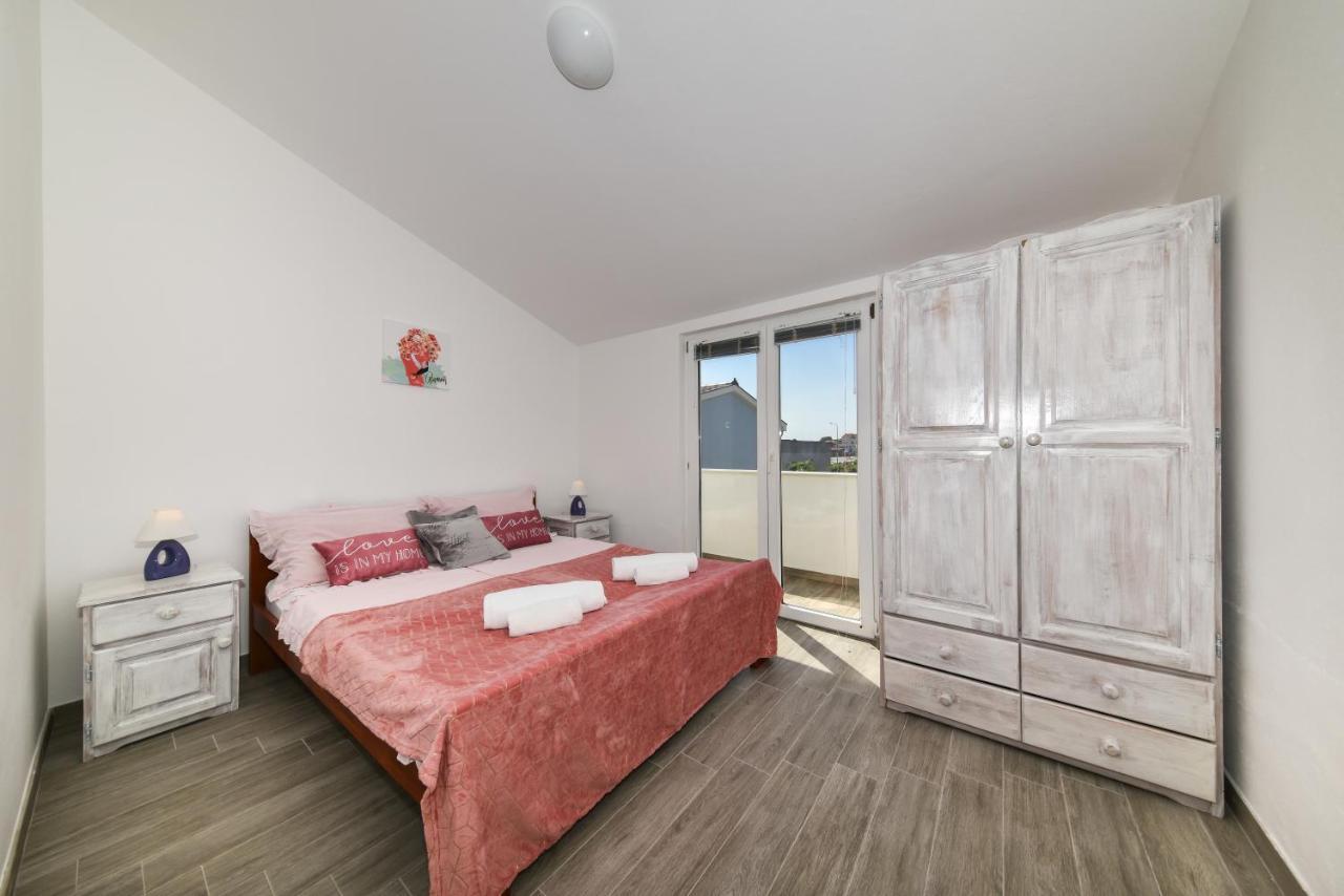 Apartments Krepo Vir Luaran gambar